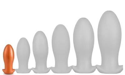 Plug en silicone SAURUS EGG S 10 x 4.5 cm