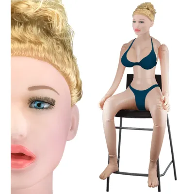 Poupée gonflable assise bouclée blonde Marylin