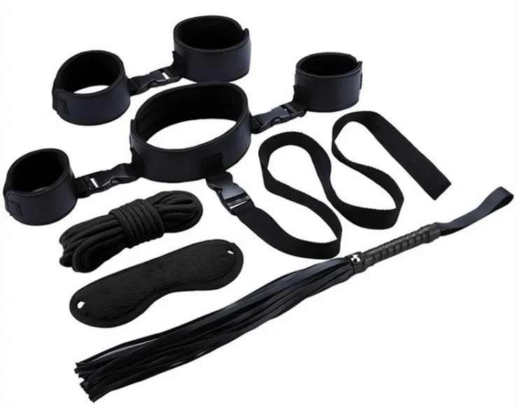 Kit SM Bondage Néoprène 6 Pièces Noir
