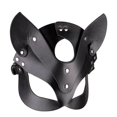 Masque de chat en similicuir et rivets métal