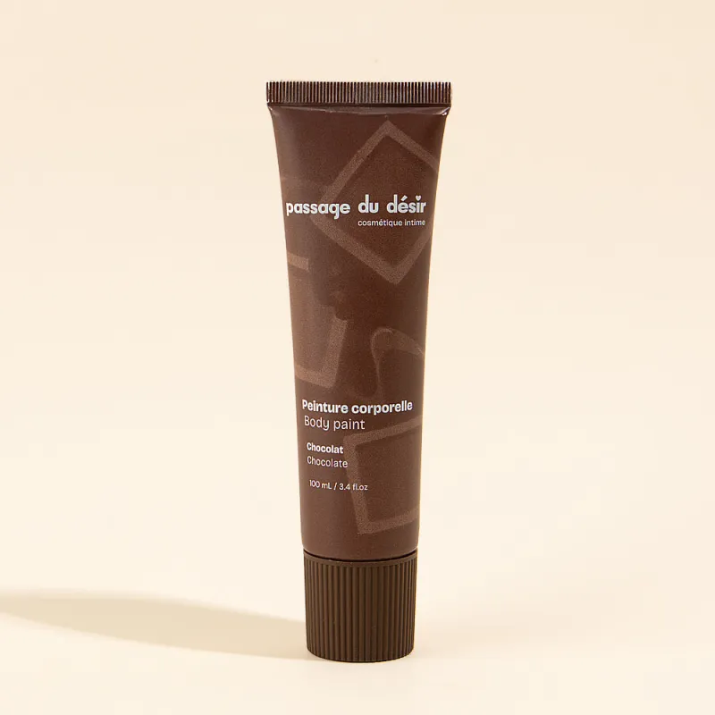 Peinture de corps chocolatée comestible