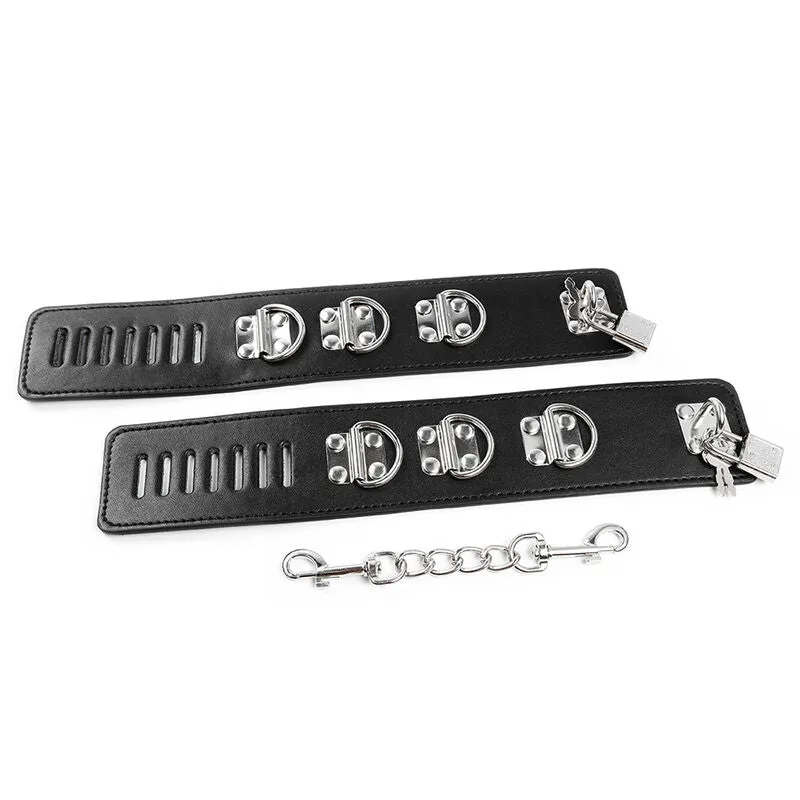 Entraves de chevilles style hasp - Ohmama Fetish