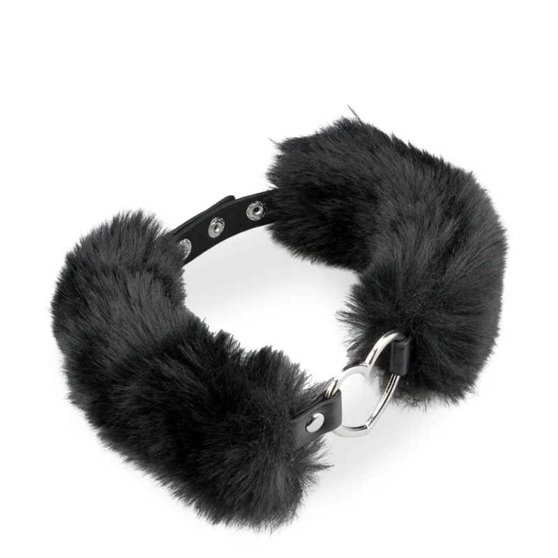 Collier sexy cœur et fourrure synthétique